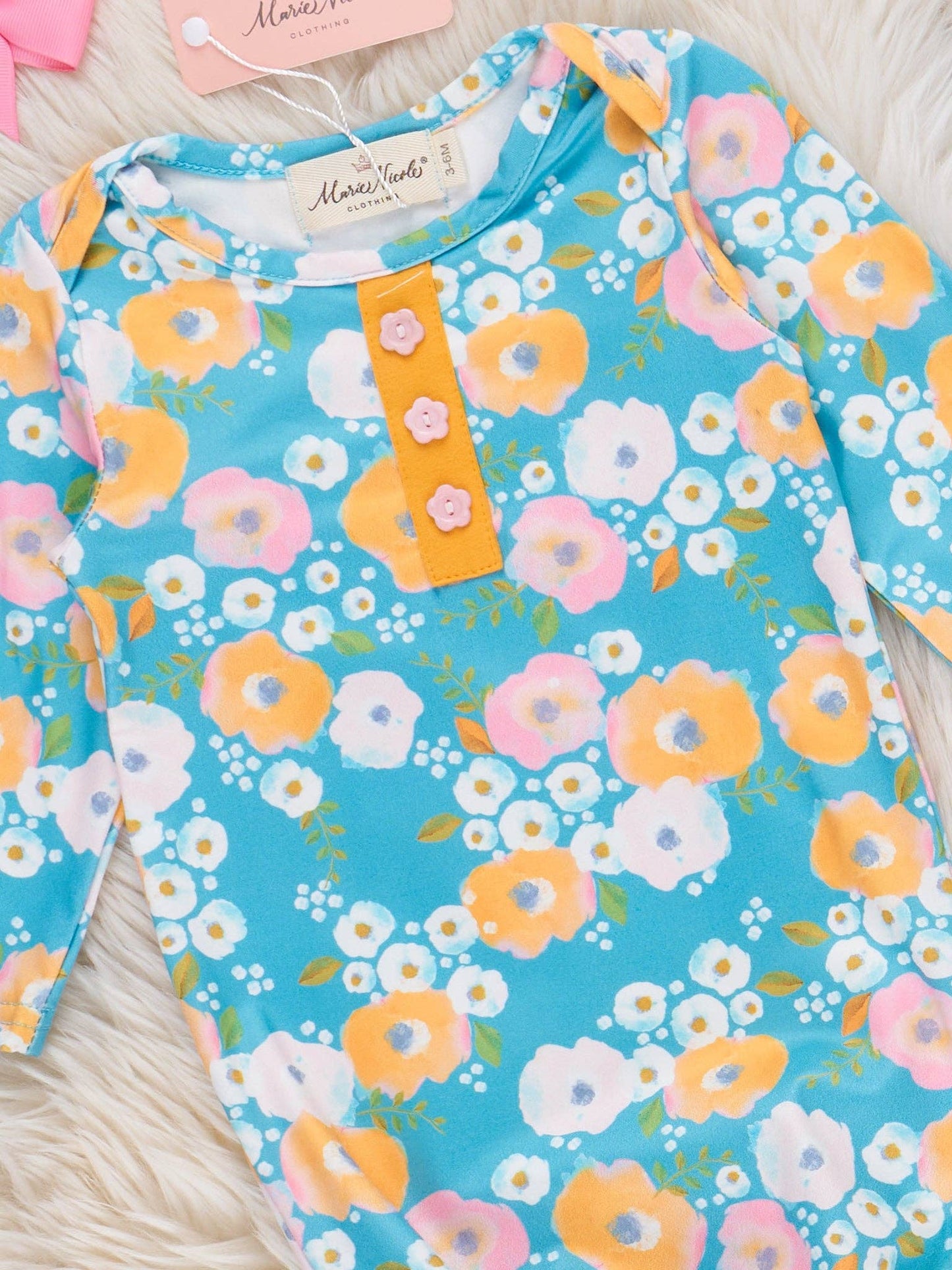 Sunshine & Daisies Knot Gown