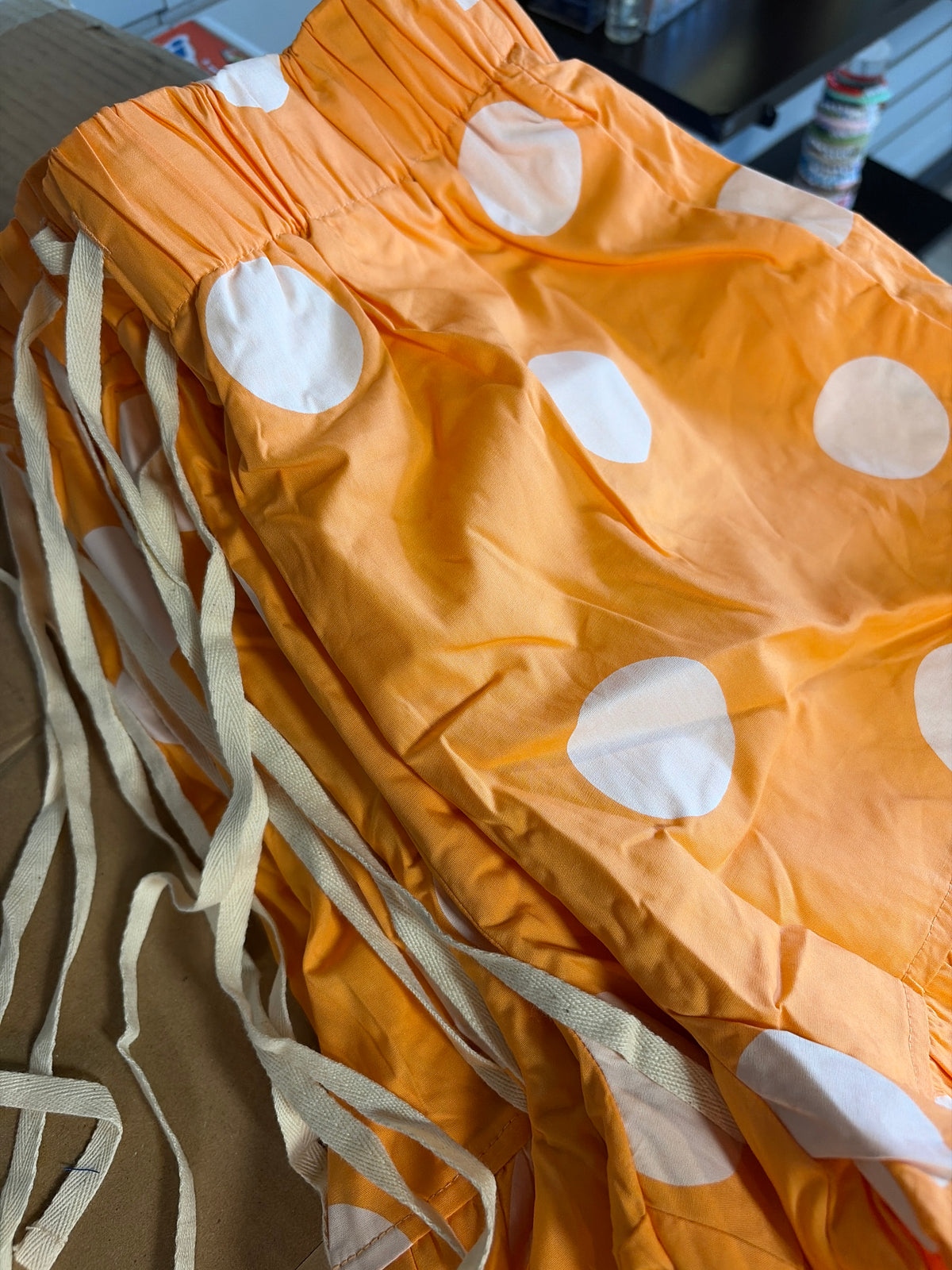 Gameday Ruffle Hem Polka Dot Poplin Shorts- Orange/White