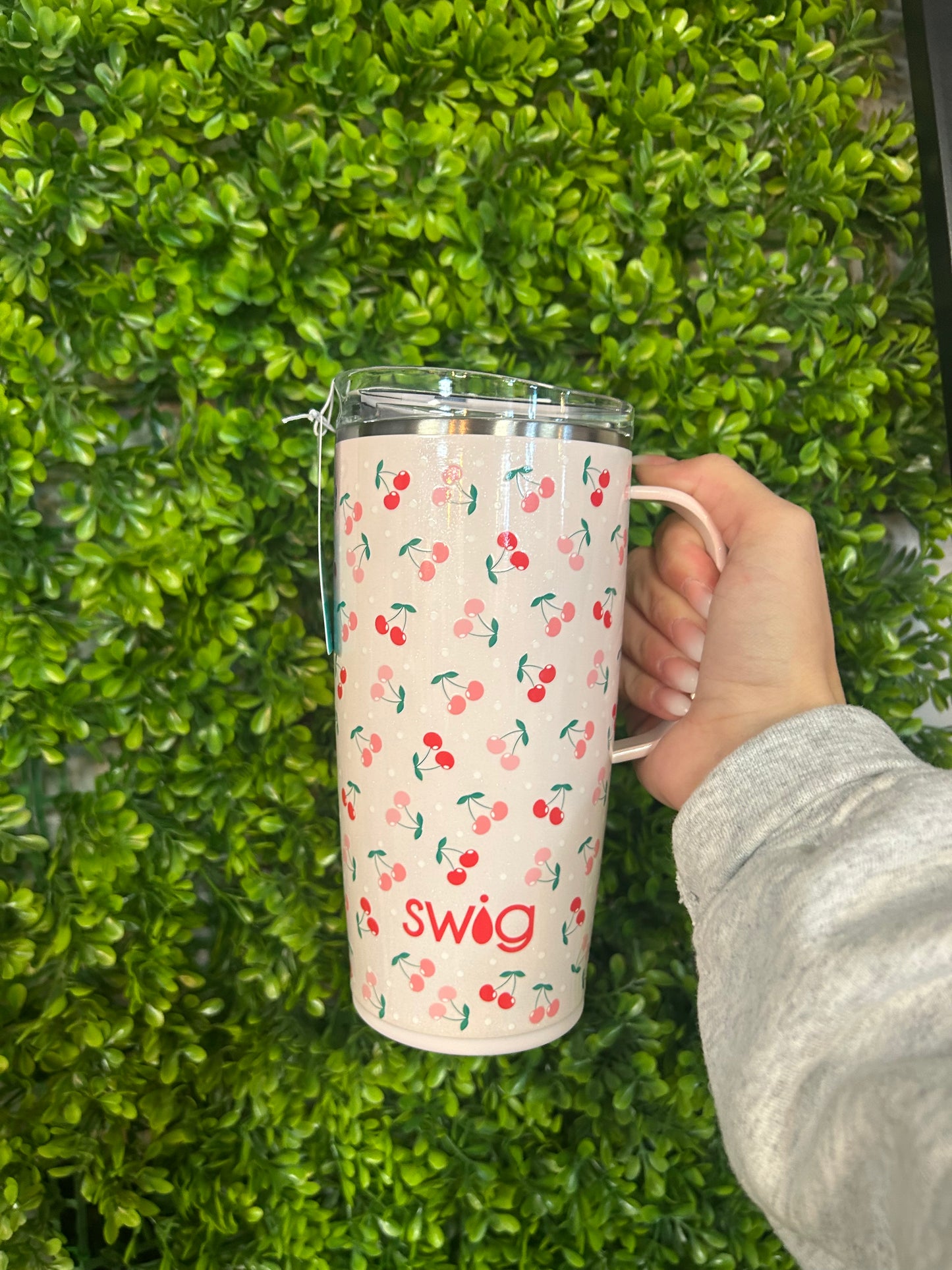 22oz Swig Cherry Pie Travel Mug