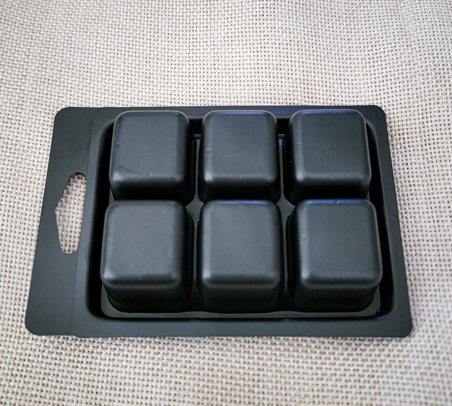 Raspberry Vanilla: 8oz Amber Jar