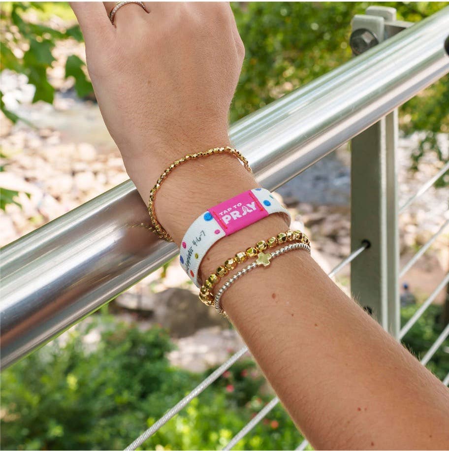 Tap To Pray™ - Kingfolk Series Wristband - Anxious for Nothing: Medium