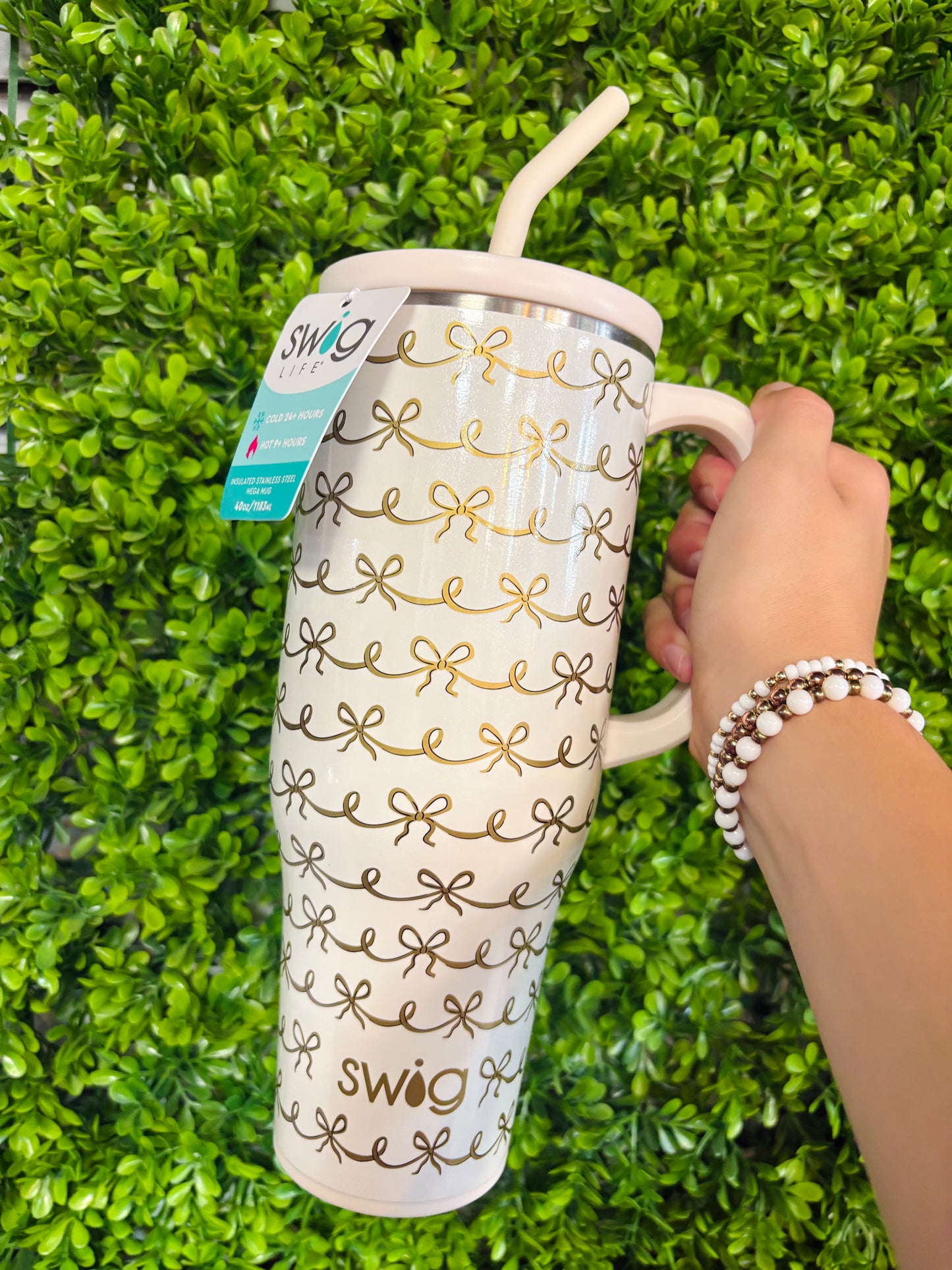 Swig 40 Oz Pretty in Pearl Mega Mug