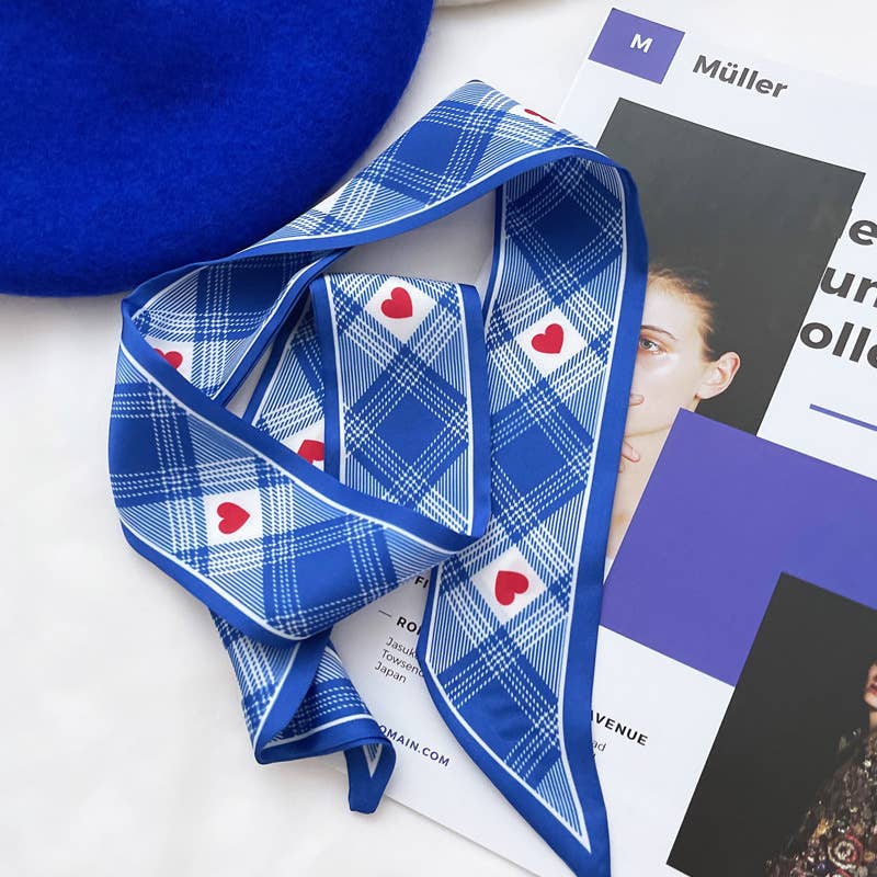 Elegant blue pattern scarf: Chessboard / M