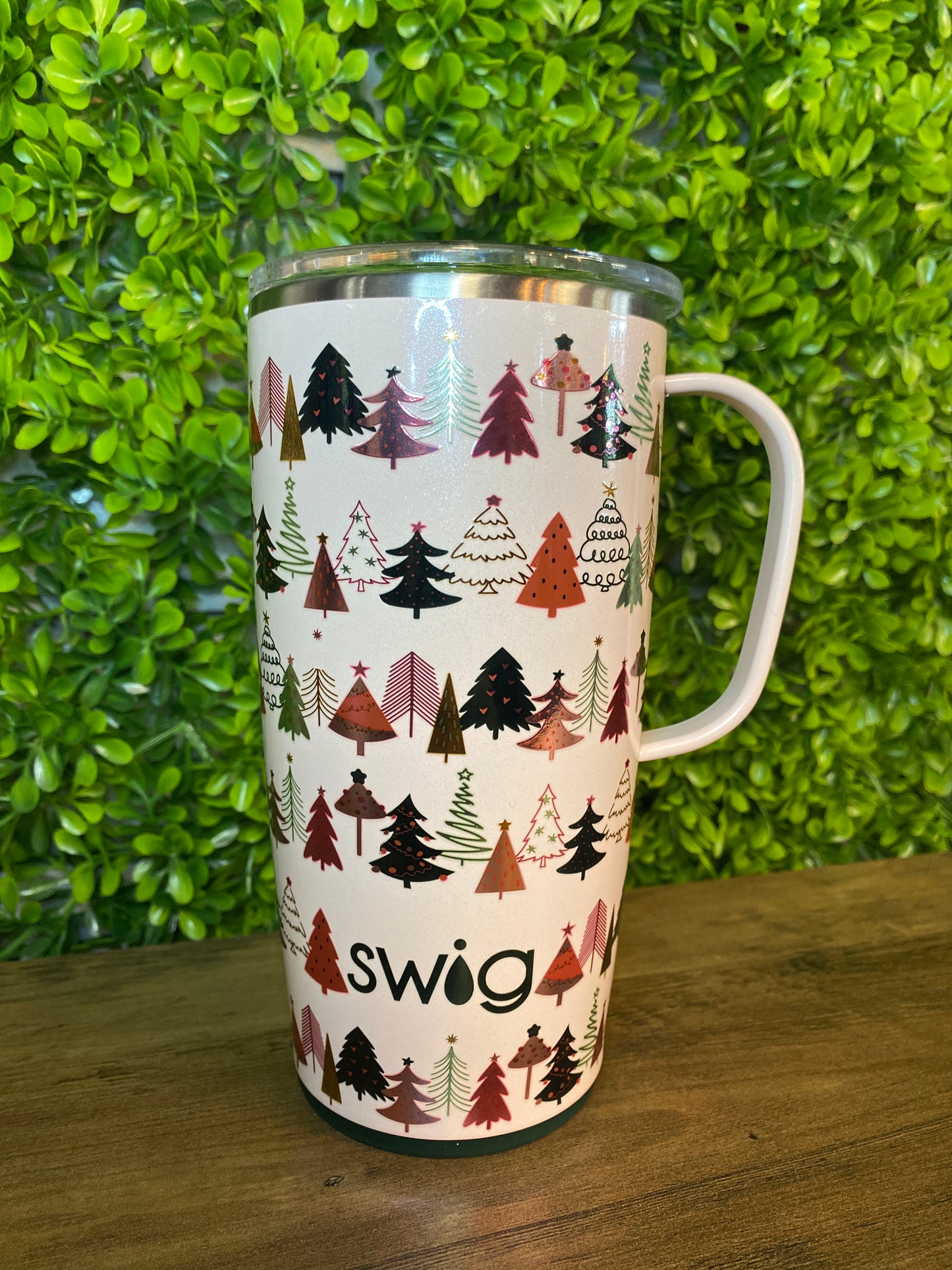 22oz Swig Travel Mug Tinseled Trees