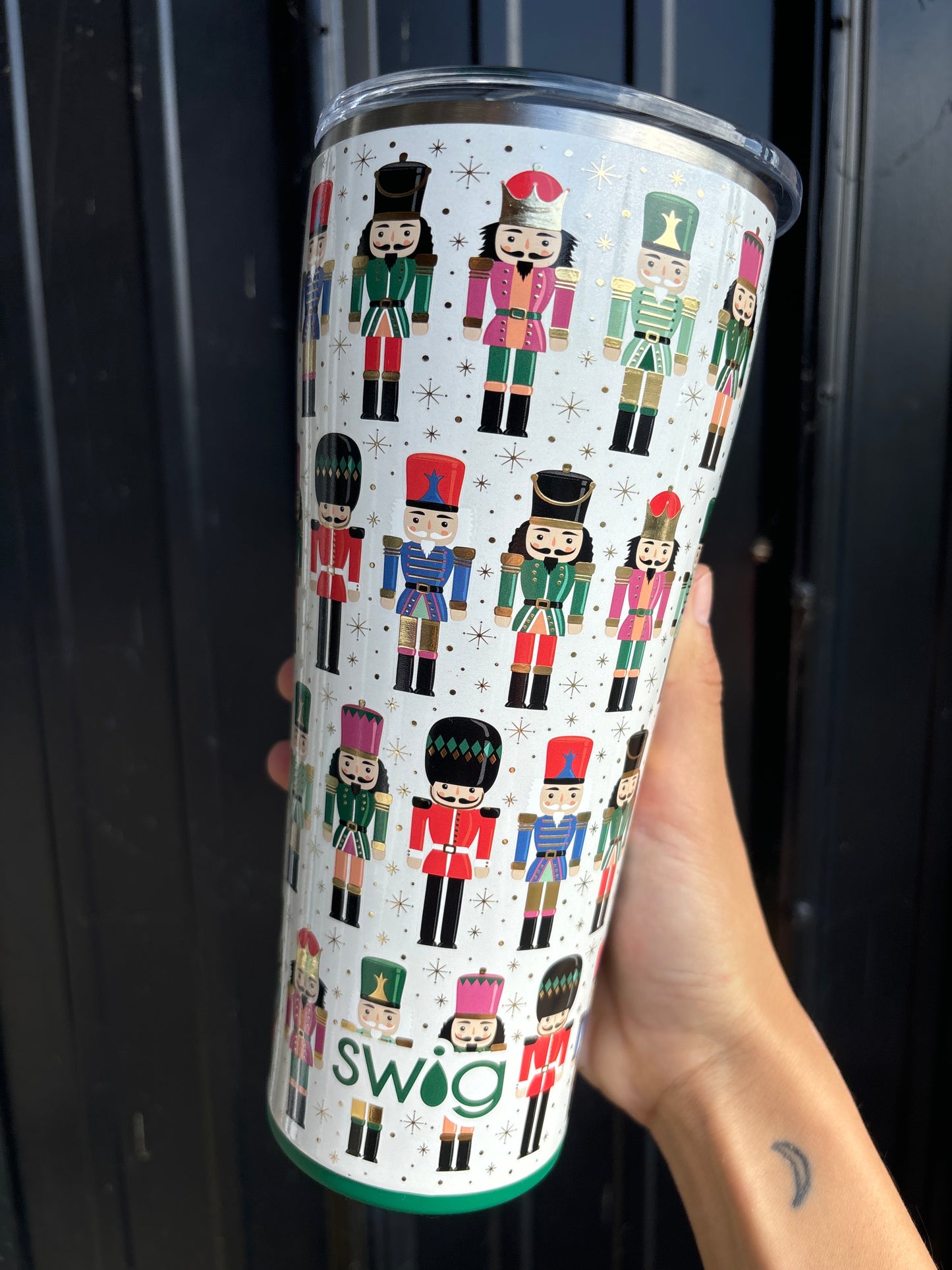 32oz Swig Classic Nutcracker