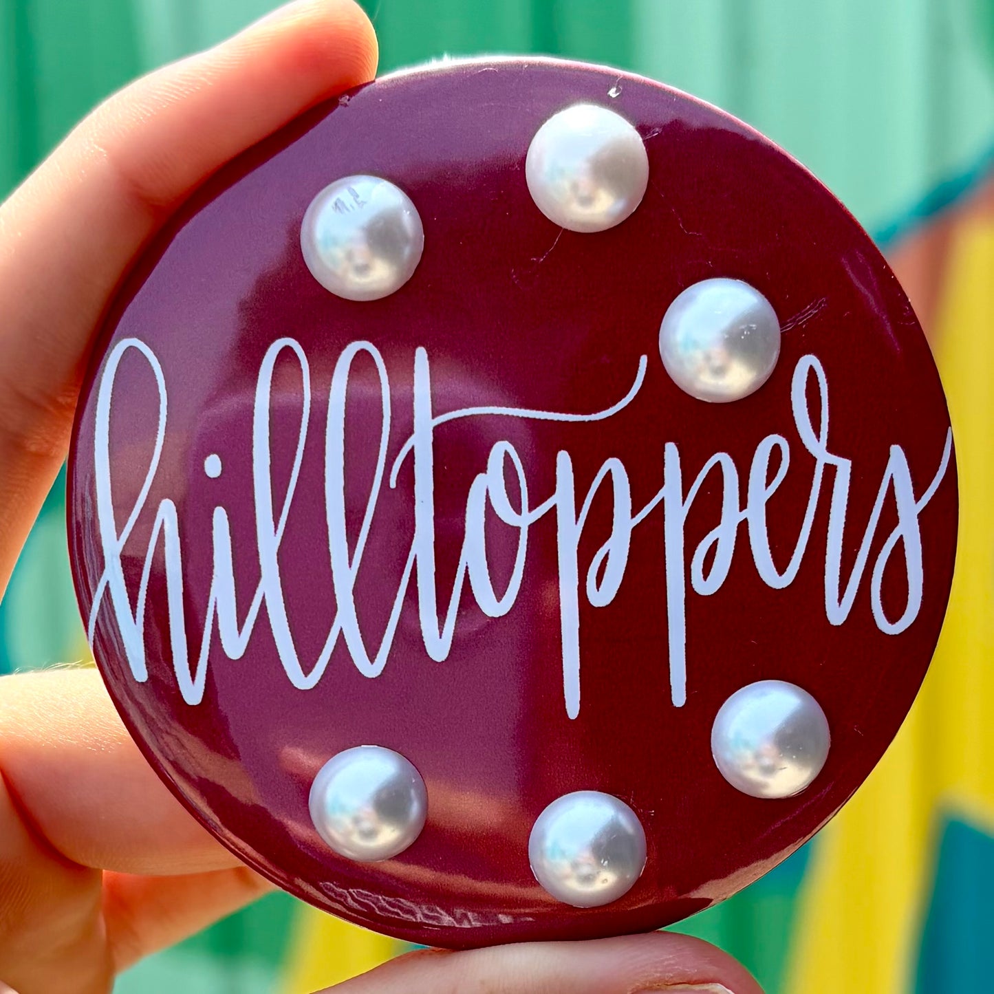 Hilltoppers Pearls Button