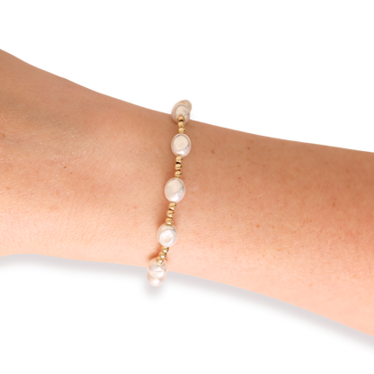 Bri Pearl Bracelet in Gold: Standard 6.75 Inch