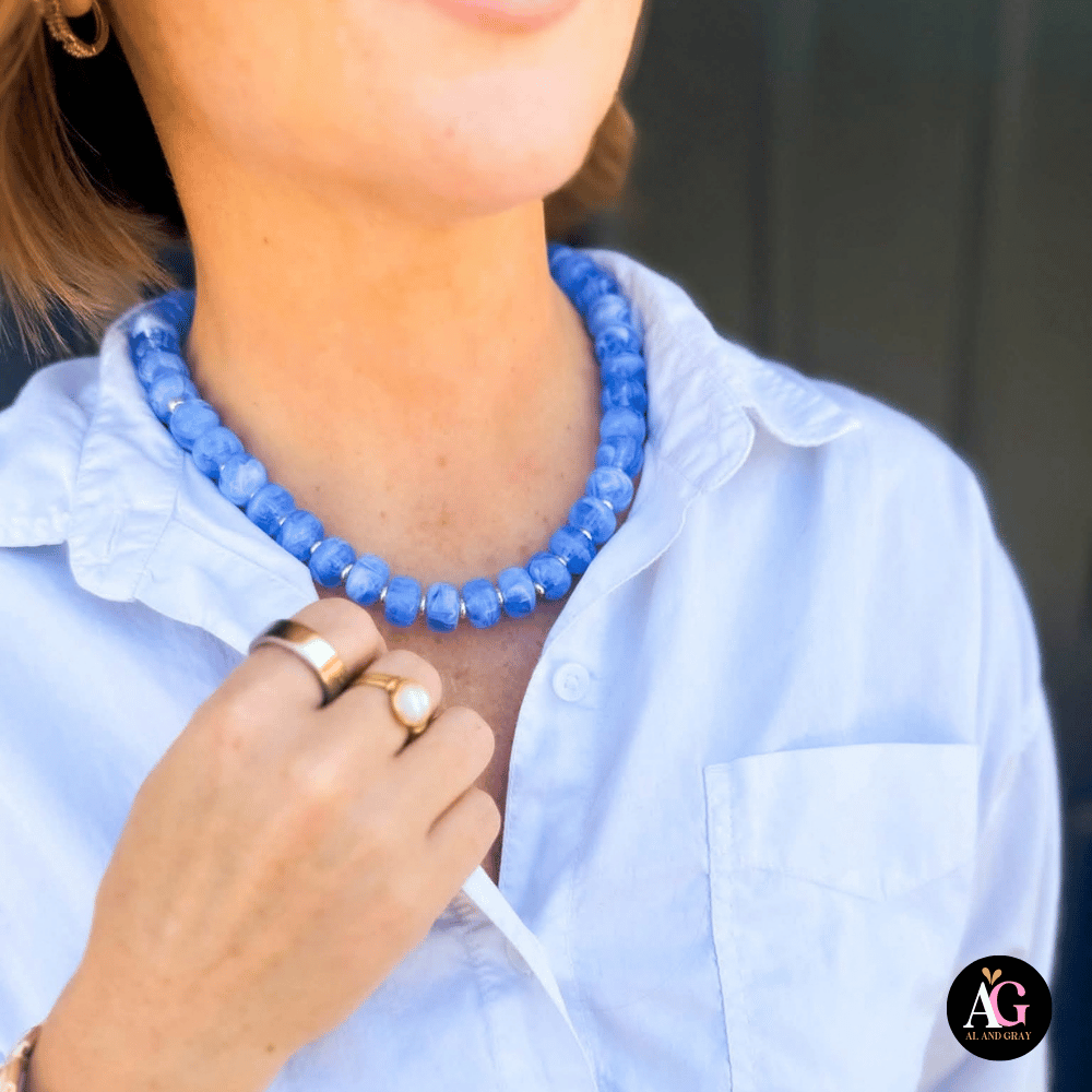 The Pop Necklace: Blue
