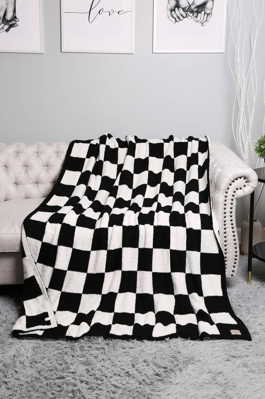 Checkered Print Blankets : Black