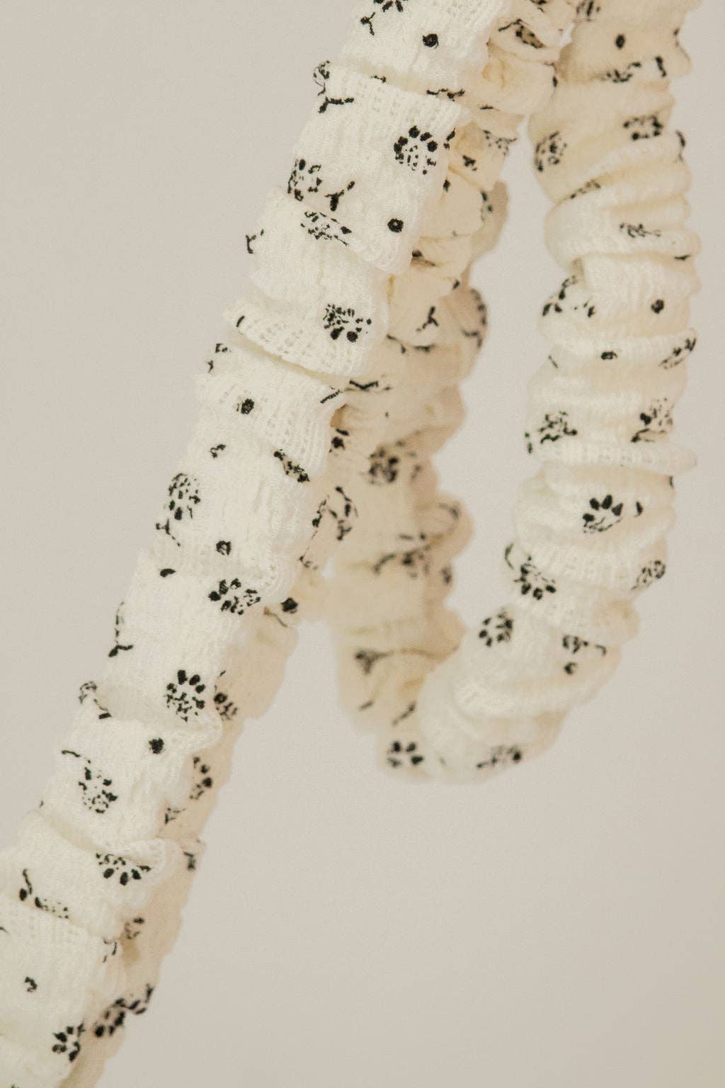 White & Black Flower Lanyard