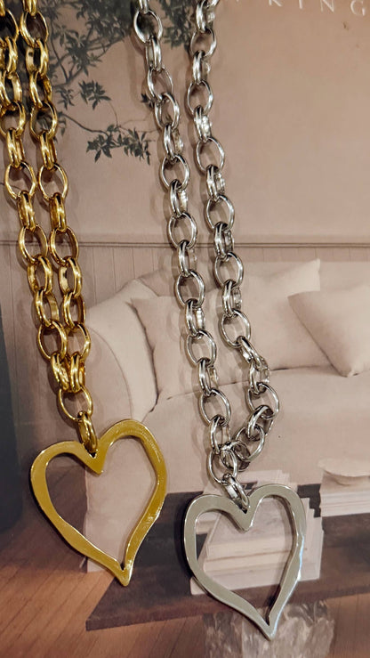 LARGE OPEN HEART NECKLACE: GOLD