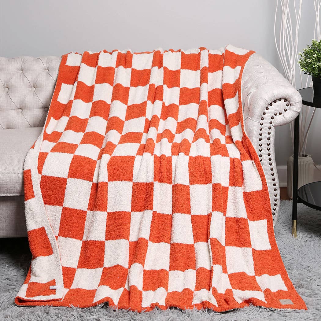 Checkerboard Patterned Throw Blanket: Black / ONE SIZE