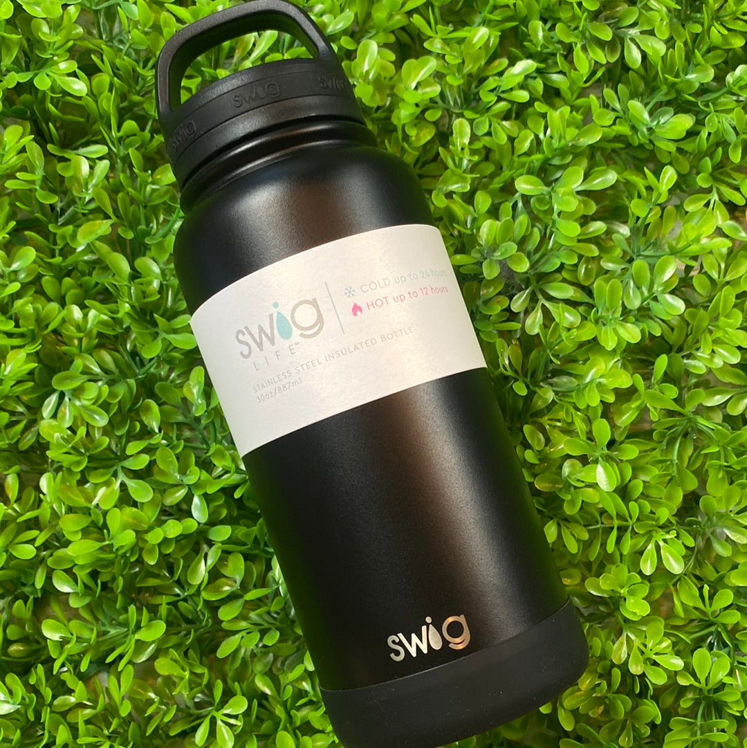 30oz Swig Water Bottle Matte Black