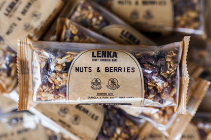 Nuts and Berries Granola Bar