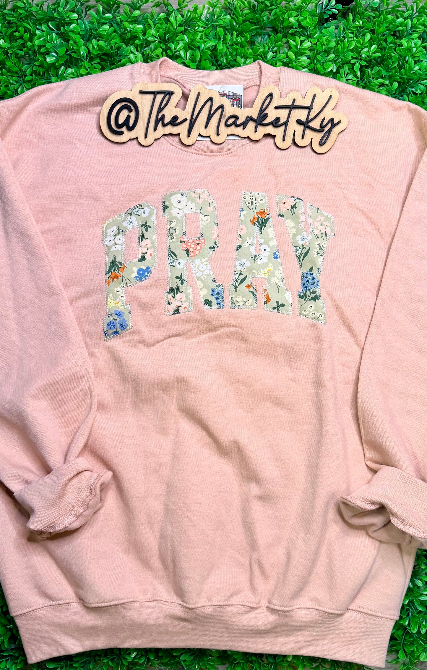 Peach Pray Appliqué Sweatshirt