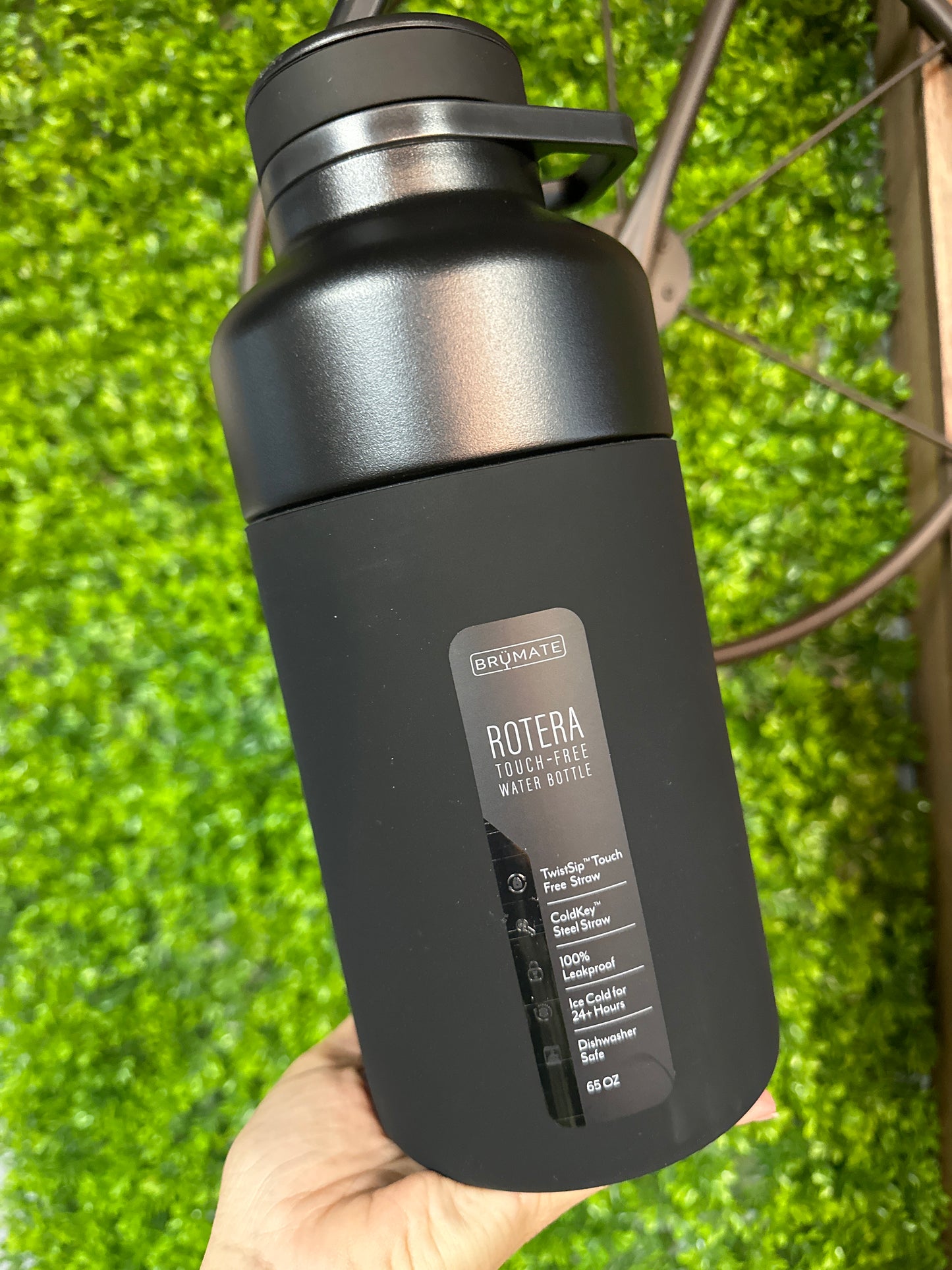 Brumate Rotera 65oz- Matte Black