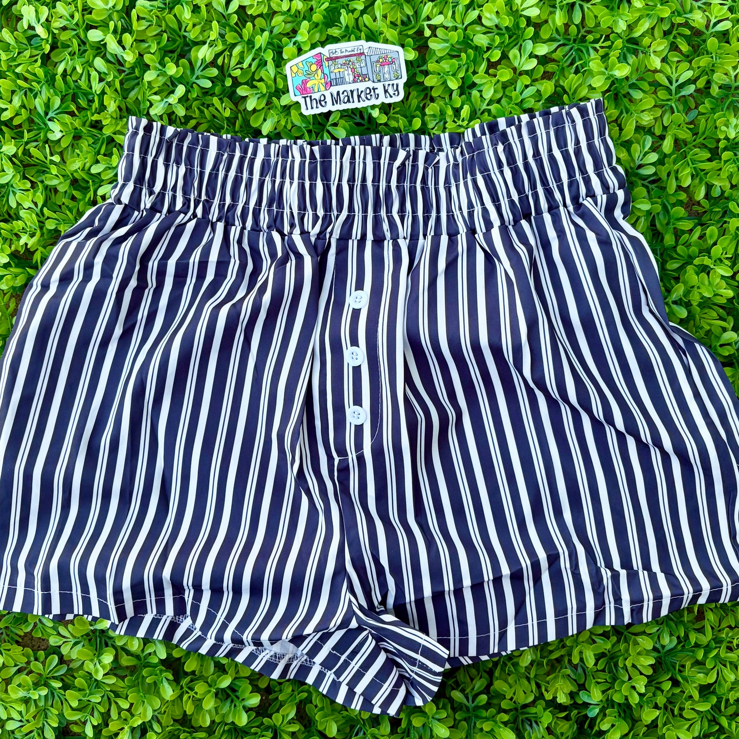 Comfy Boxer Shorts: Black Striped