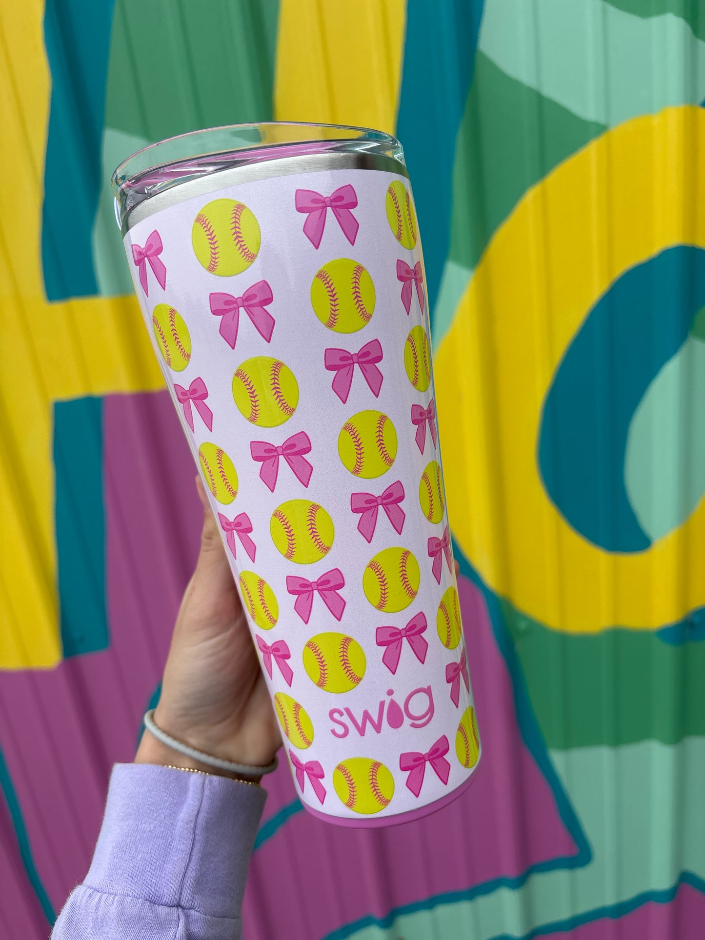 32oz Swig Pitch Hit Run