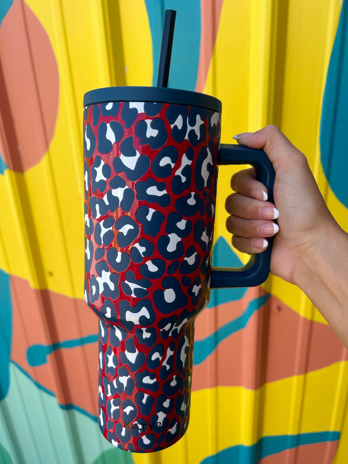 Red, White, Blue Leopard Tumbler w/ Handle