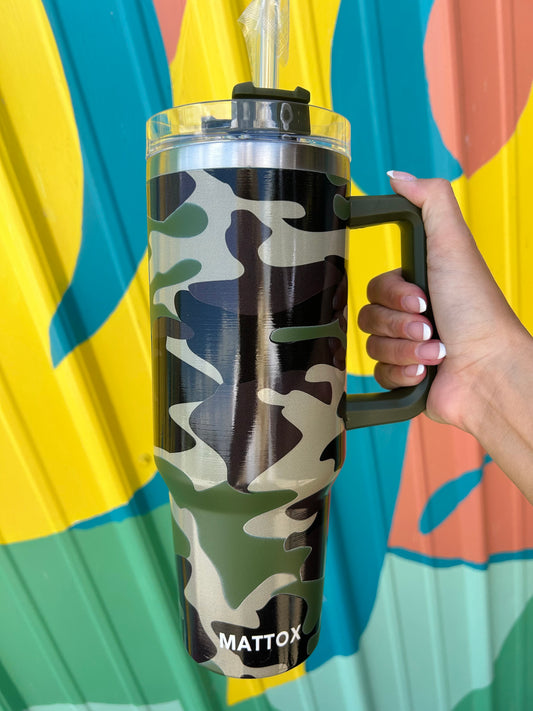 Camo Tumbler w/ Handle