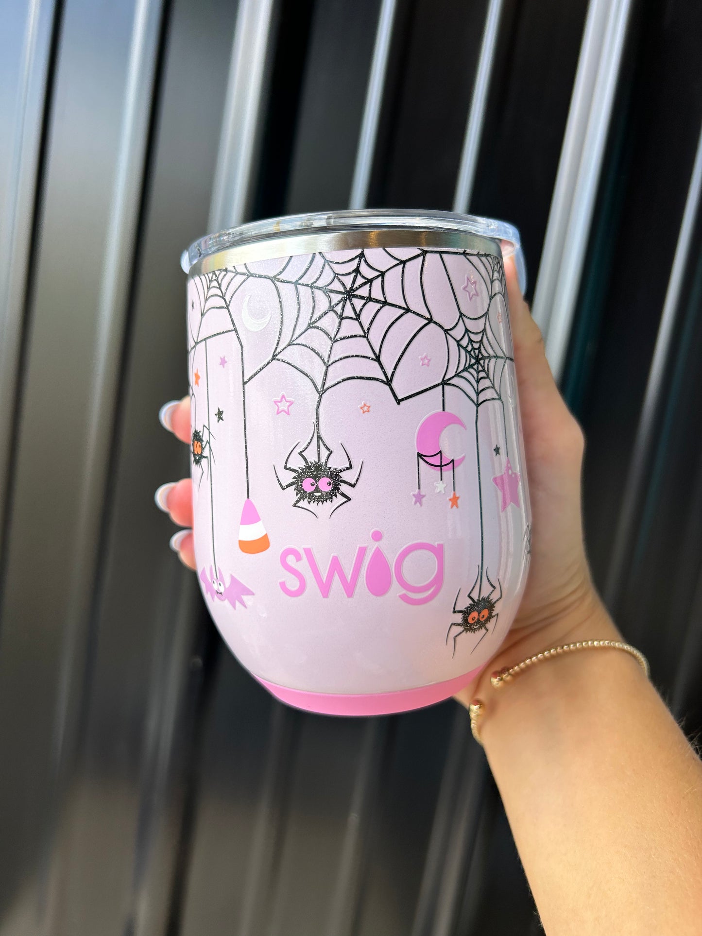 12oz Swig Sweet And Spooky