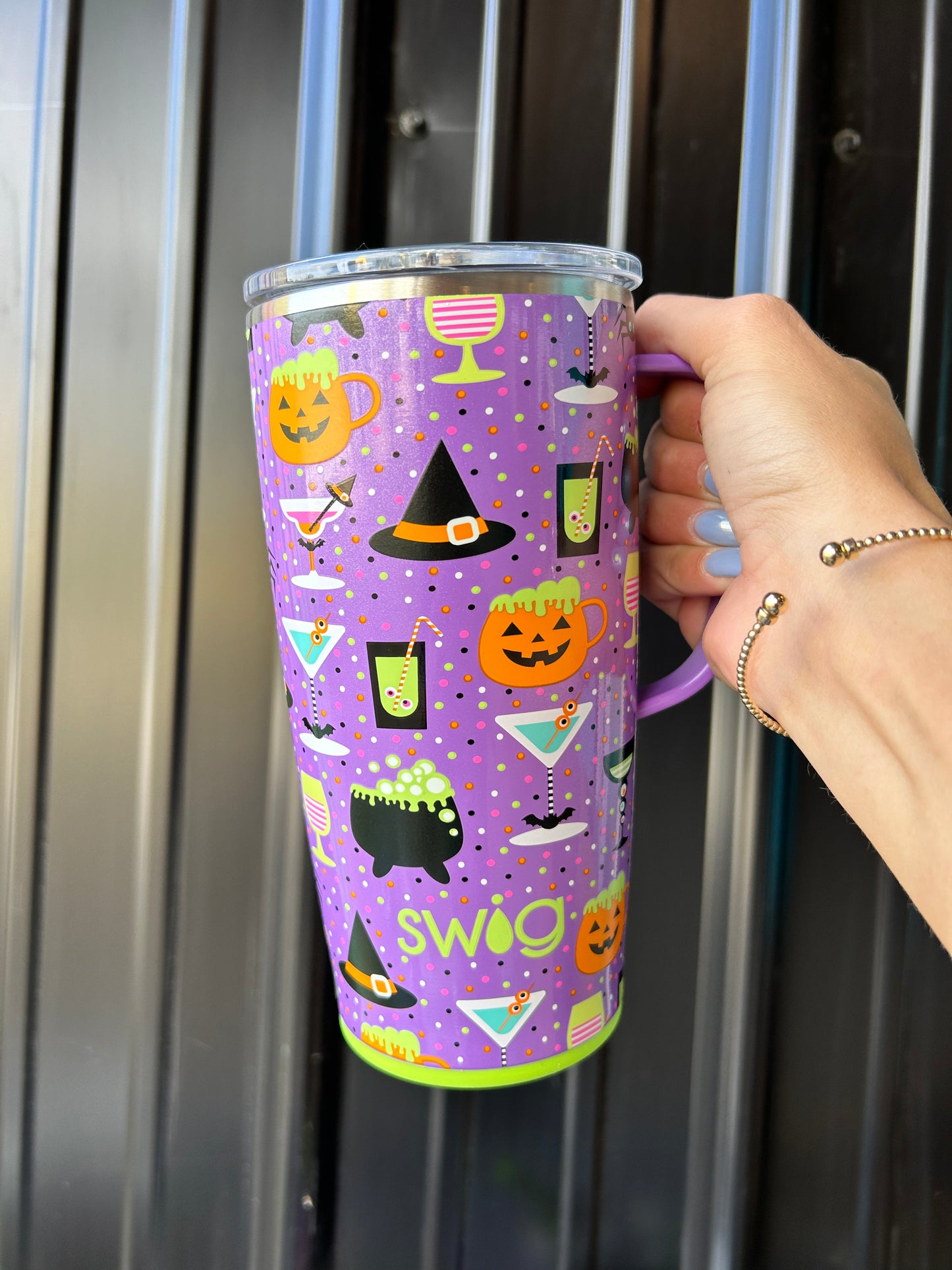 22oz Swig Mug Witches Brew