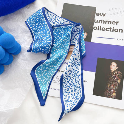 Elegant blue pattern scarf: Chessboard / M