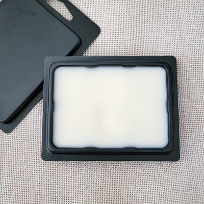 Raspberry Vanilla: 8oz Amber Jar