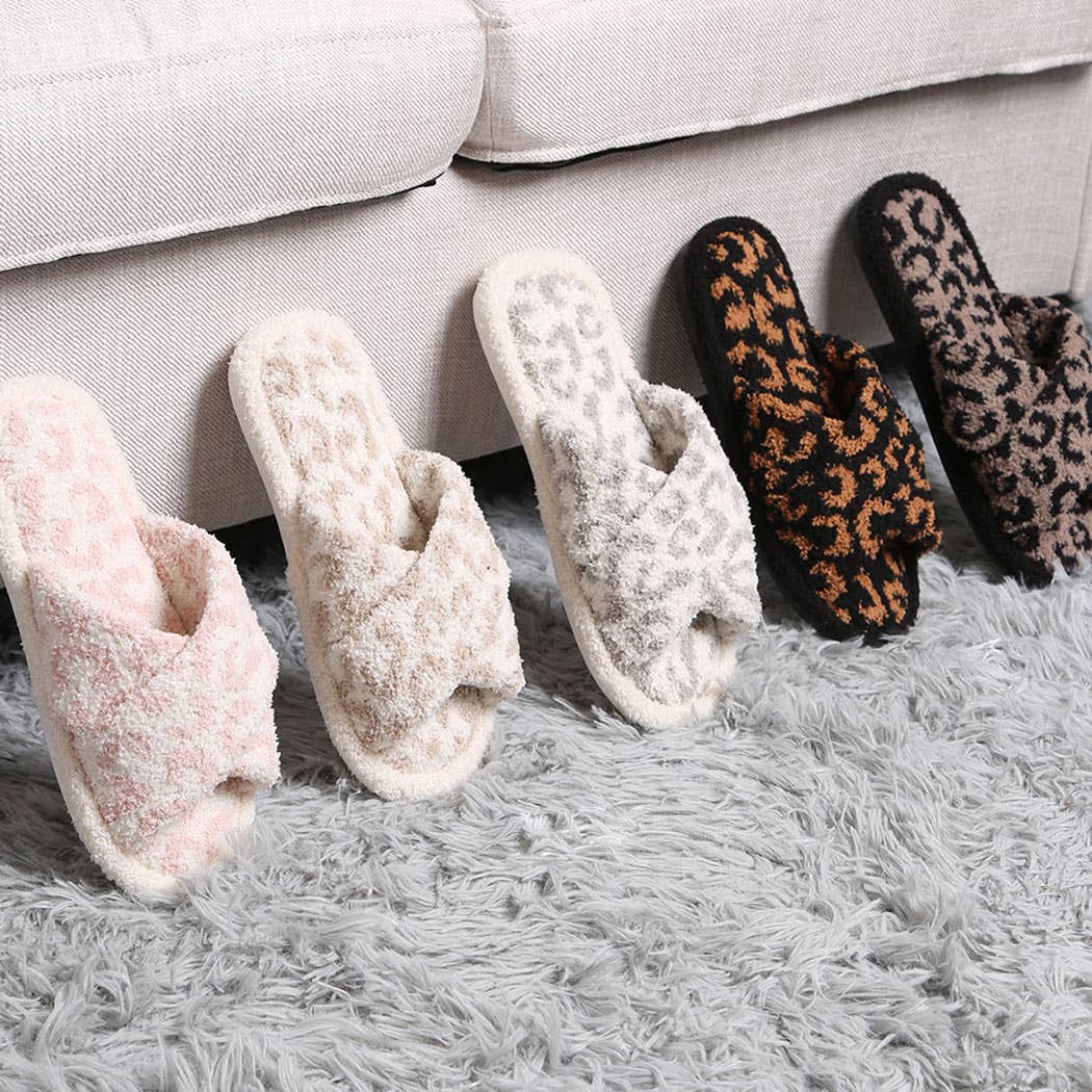 Luxury Soft Crossover Leopard Pattern Slipper: BLACK / M/L