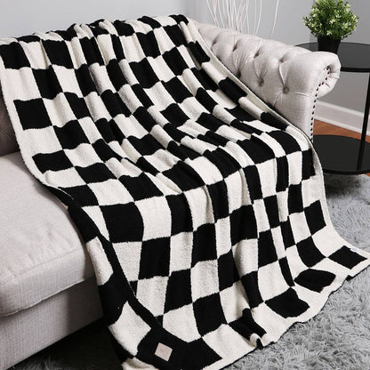 Checkerboard Patterned Throw Blanket: Black / ONE SIZE